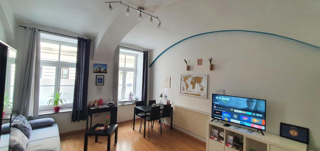 Msq Diana Vienna - 10 Min From City Center - Free Coffee And Tea - High Speed Internet Exteriör bild