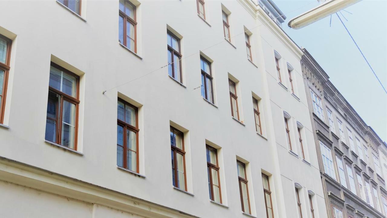 Msq Diana Vienna - 10 Min From City Center - Free Coffee And Tea - High Speed Internet Exteriör bild